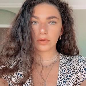 Meet your Posher, Lanie